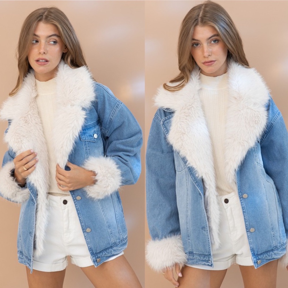 *RESTOCKED* This One Is Fur You Fur Collared Washed Denim Jacket - Picture 6 of 17